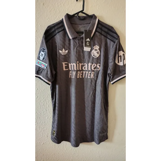 Camiseta Del Real Madrid Versión Player Calidad Premium