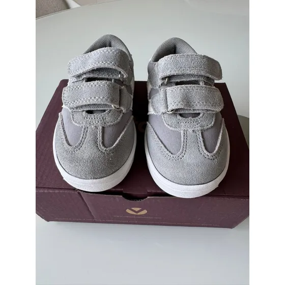 Zapatilla De Niña Victoria Color Gris Talla 22 Nuevos