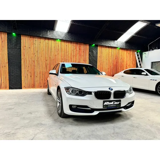 Bmw Serie 3 2.0 328i Sedán Sport 245cv
