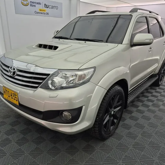 Toyota Fortuner 2014 3.0 Srv