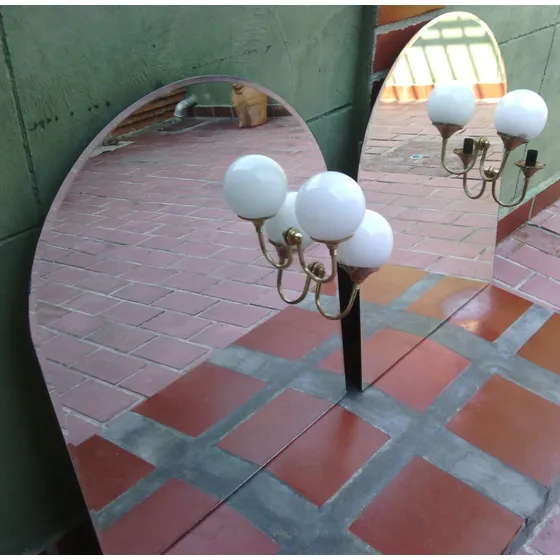Espejos Elegantes Con Lamparas Globos Incorporados.
