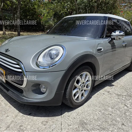 Mini Cooper 2015 F55 Pepper