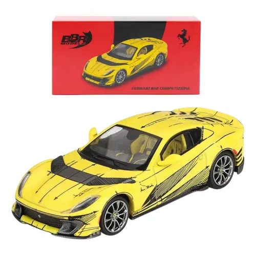 Carro Colecionável Lamborghini Revuelto Mini GT 1:64 Amarelo