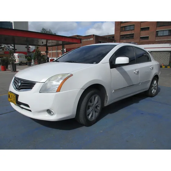 Nissan Sentra B16 2000cc Mt Aa