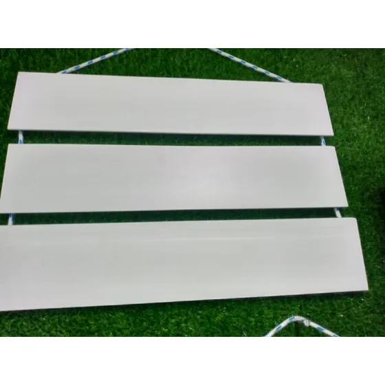 Rodapie En Pvc Blanco Natural Y Blanco Laqueado
