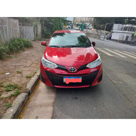 Toyota Yaris 1.5 Xl Plus Connect 16v Cvt 5p