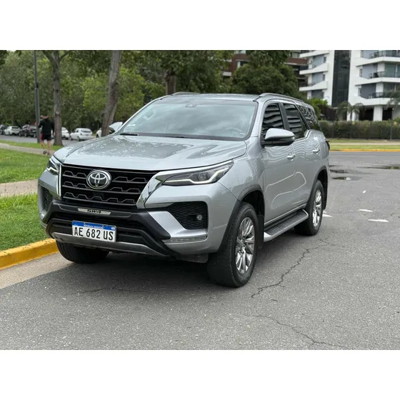 Toyota Sw4 2.8 Srx 204cv 4x4 7as At