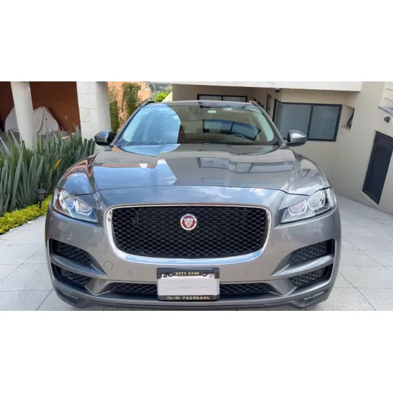 Jaguar F-pace Prestige Tc Petrol