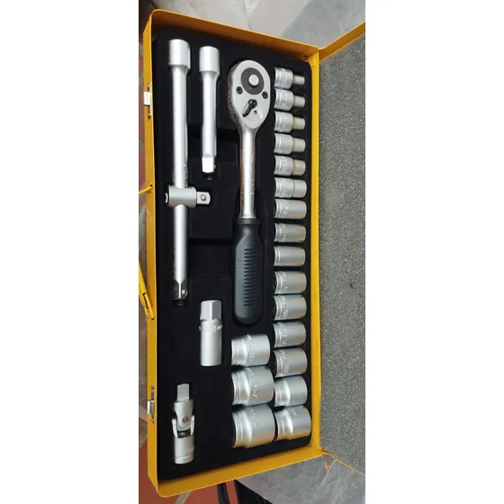 Jgo. De Dados 25 Pzas. Atouan 1/2 Pulgadas Estuche Metálico