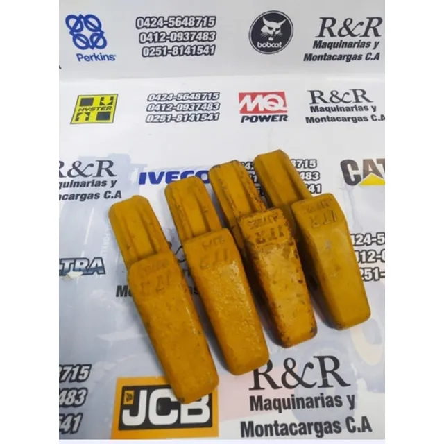 Nacimiento Para Uñas Retroexcavadora
