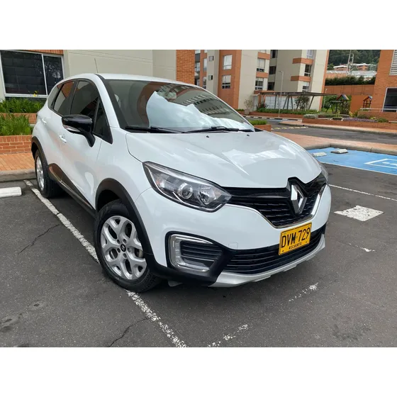 Renault Captur Wagon