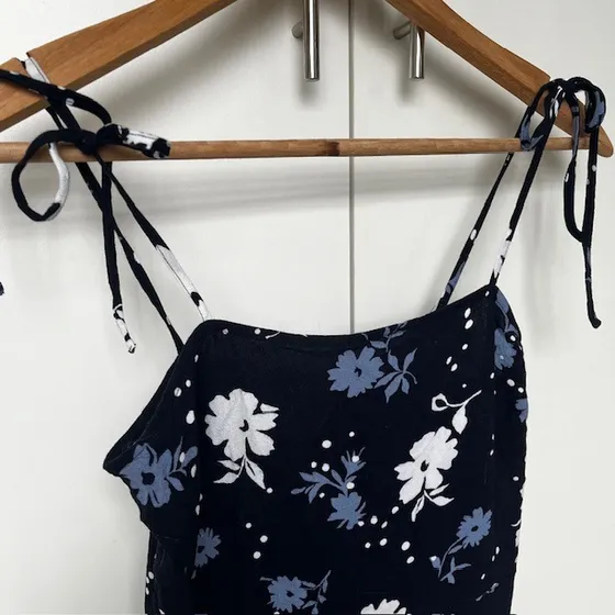Hermoso Vestido Mujer Express Xs - Muy Poco Uso - Muy Barato