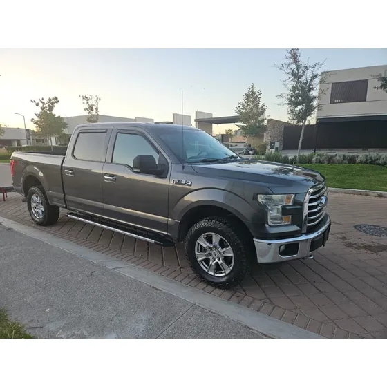 Ford F-150 5.0l Doble Cabina V8 4x4 At