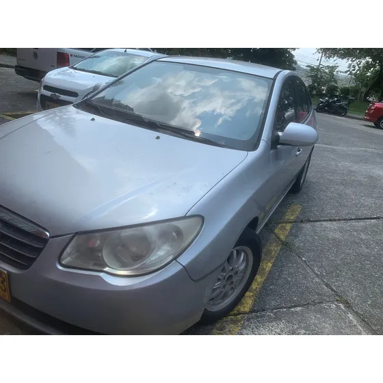 Hyundai Elantra 2.0 Gls Supreme