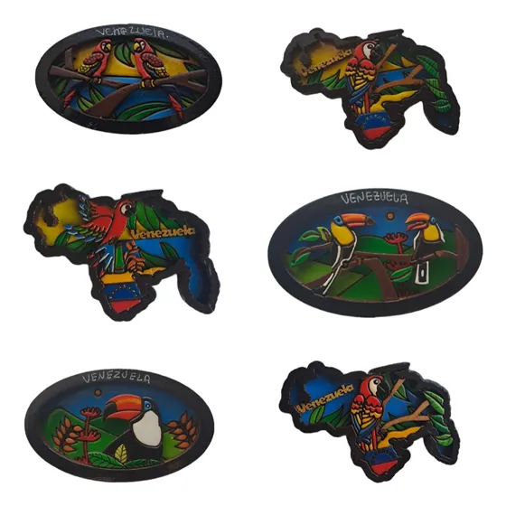 Imanes De Madera Para Nevera. Souvenir De Venezuela