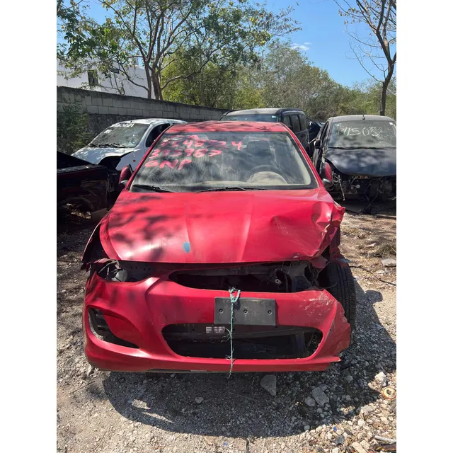 Desarmo Attitude 2014 Std Puerta Cajuela Motor Partes Yonke