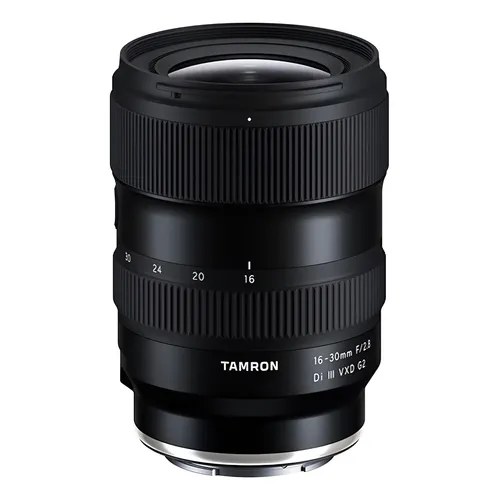 Lente Tamron 24mm F/2.8 Di Iii Osd M 1:2 - E Mount Sony Sjur