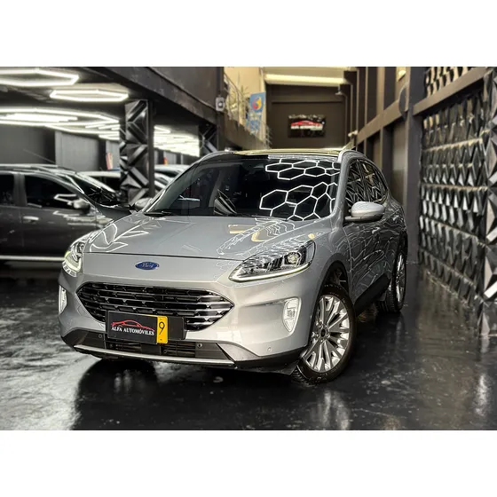 Ford Escape Titanium Awd 2.000cc A/t Sun Roof 2021