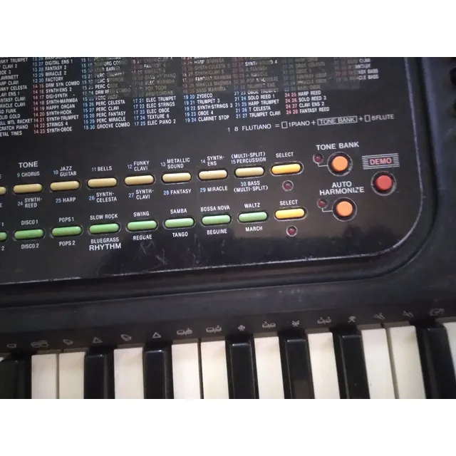 Teclado Musical Casio Tone Bank Ct-636 61 Teclas