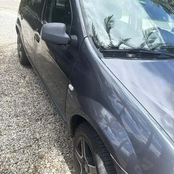 Renault Logan 2013 Logan Familier