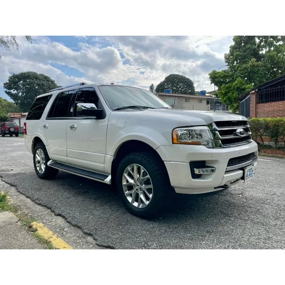 Ford Expedition Automática