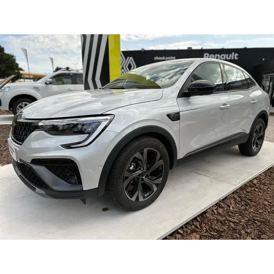 Renault Arkana 1.3 E-tech Hybrid