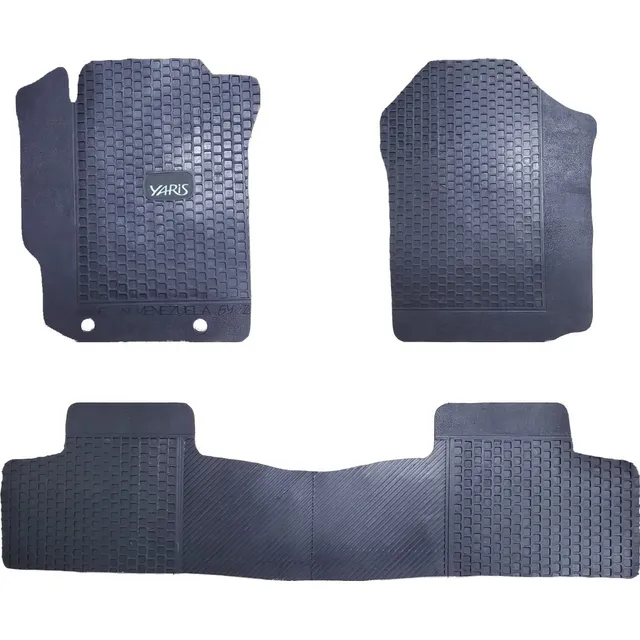 Alfombras Yaris Sedan 23-24 A Medida 100% Goma Marca Zega