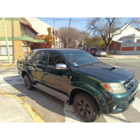 Toyota Hilux Pick-up 3.0 Cd Srv 171cv 4x2