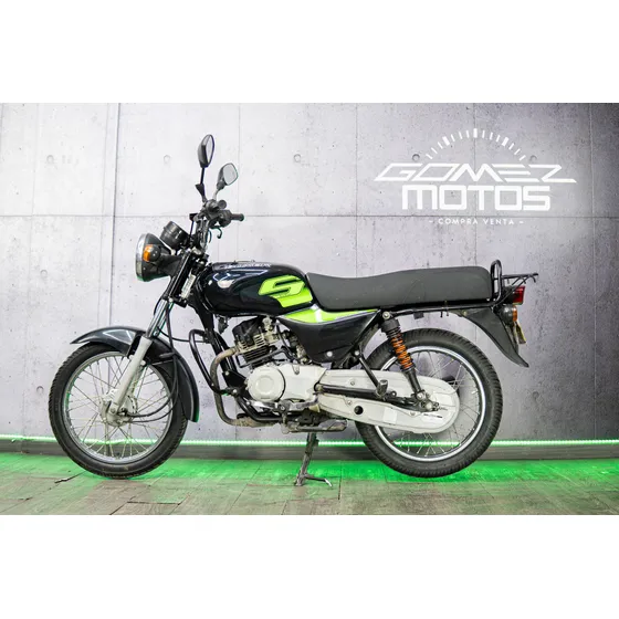 Bajaj Boxer 100 2023