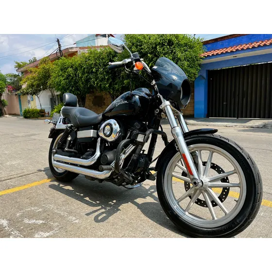 Harley-davison Dyna Súper Glide 1600cc 2010