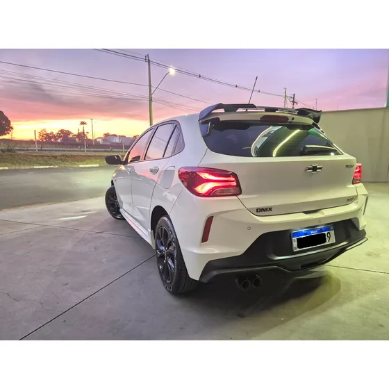 Chevrolet Onix 1.0 Rs Turbo Aut. 5p