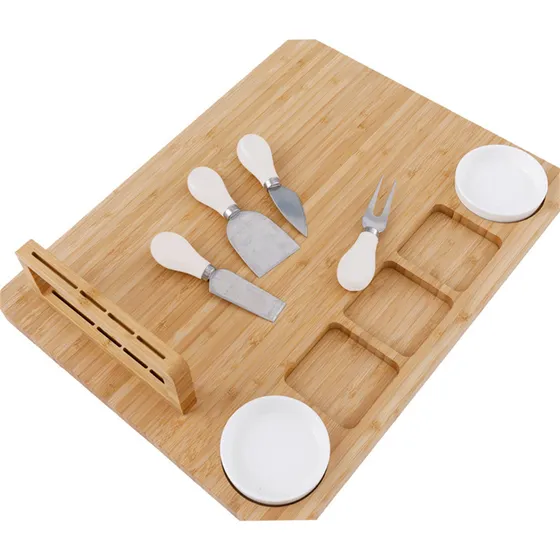 Tabuleiros De Jogo E Facas De Queijo  Conjunto De Mesas De 