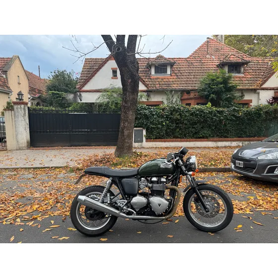 Triumph Thruxton 900  Café Racer Clásica Impecable