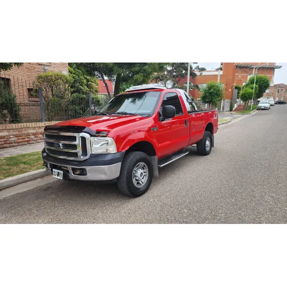 Ford F-100 3.9 Cab. Simple Xlt 4x4
