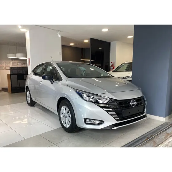 Nissan Versa 1.6 Sense
