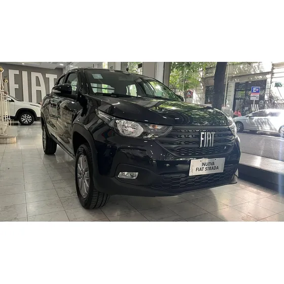 Fiat Strada 1.4 8v Freedom Cd