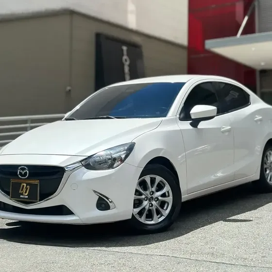 Mazda 2 Sedan 2020 1.5 Touring