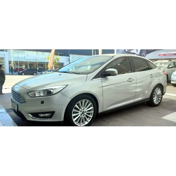 Ford Focus Iii 2.0 Sedan Titanium At6