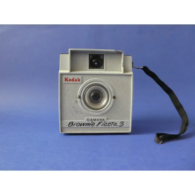 Camara Kodak Brownie Fiesta 3 / Vintage 1965
