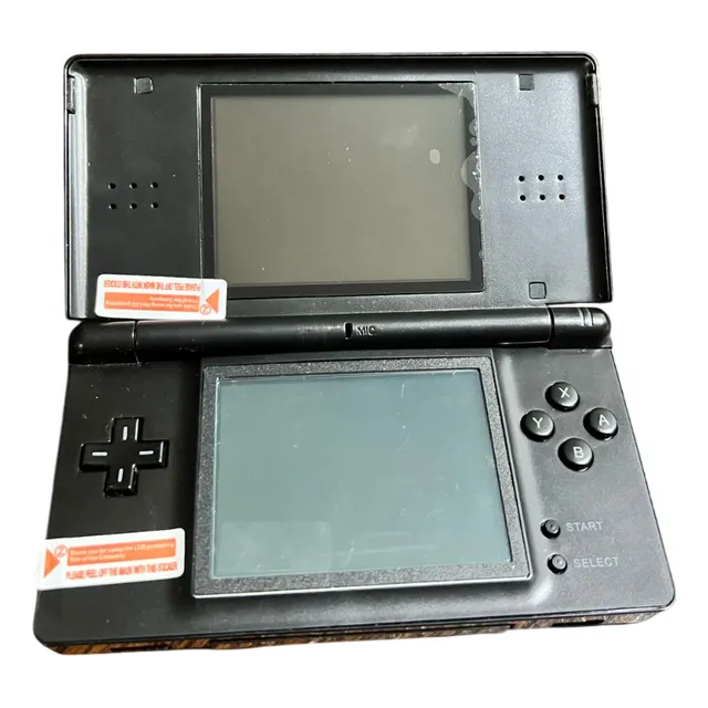 Consola Nintendo Ds Lite + Cargador + 3 Juegos De Regalo Negro