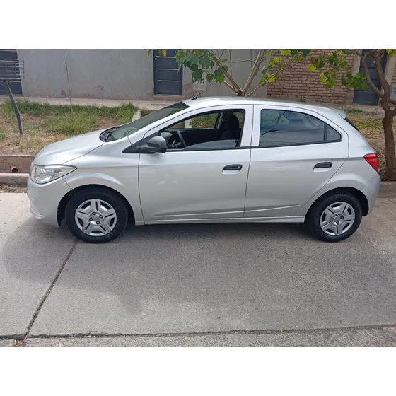 Chevrolet Onix 1.4 Joy Ls 98cv