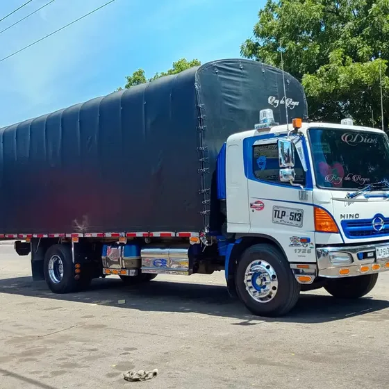 Hino Gh 2016 Largo