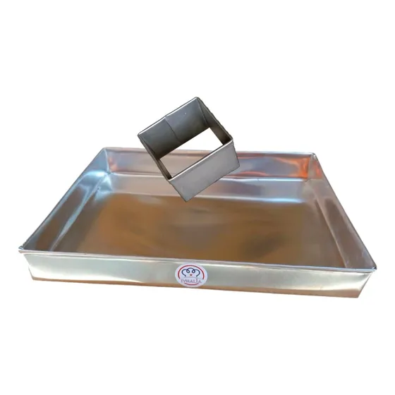 Molde Bandeja Para Brownie + Cortador 31x25x4 Cm Ivhalia