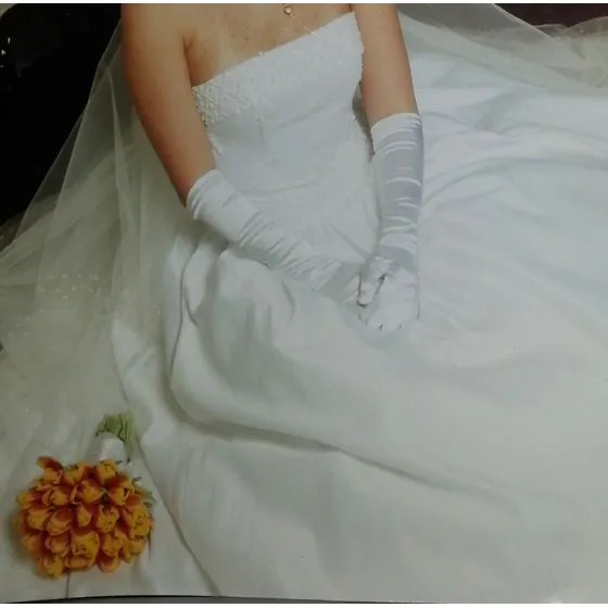Bello Vestido De Novia Strapless
