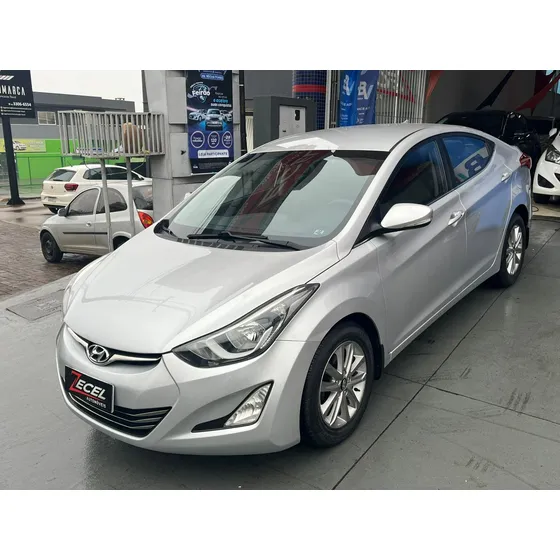 Hyundai Elantra 2.0 16v Gls Flex Aut. 4p