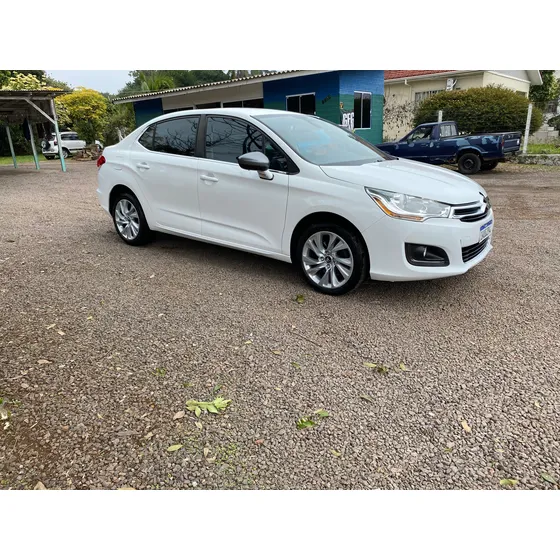 Citroën C4 Lounge 1.6 Thp Tendance Aut. 4p