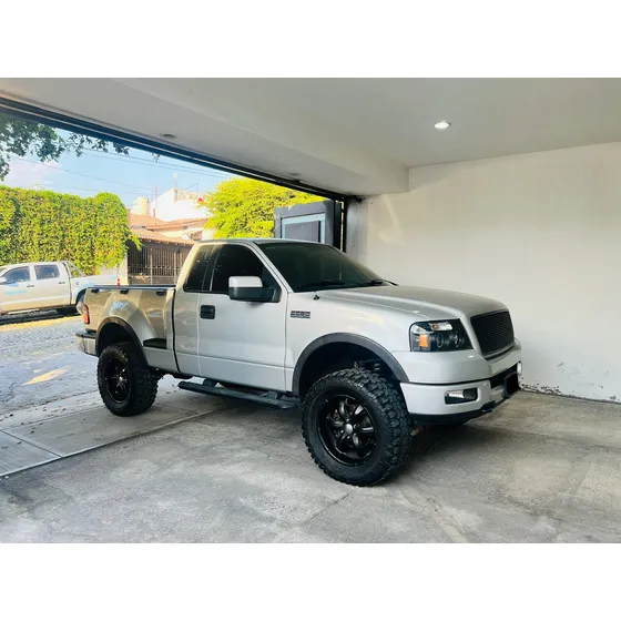 Ford Lobo 5.4 Sport Fx4 Cabina Media 4x4 Mt