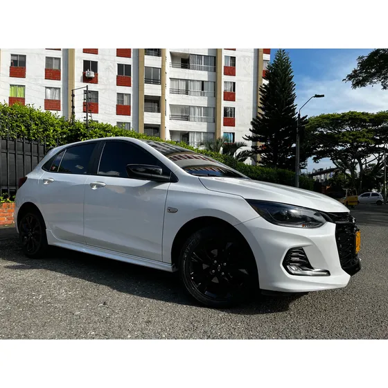 Chevrolet Onix 1.0t Rs Mt