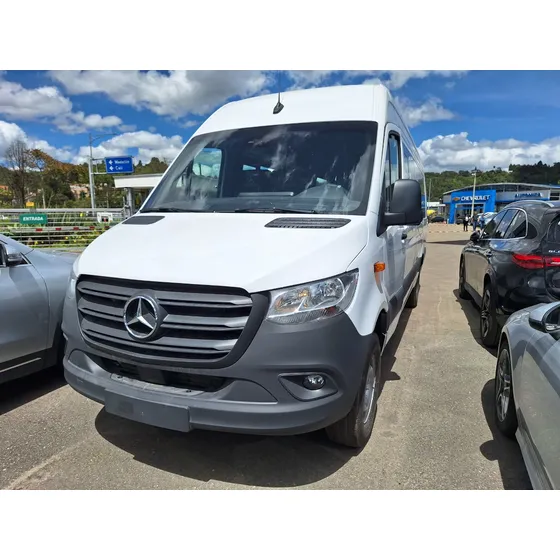 Mercedes Benz Sprinter 515
