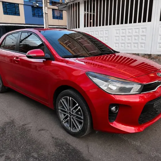 Kia Rio 2021 1.4 Vibrant Hb 5 P